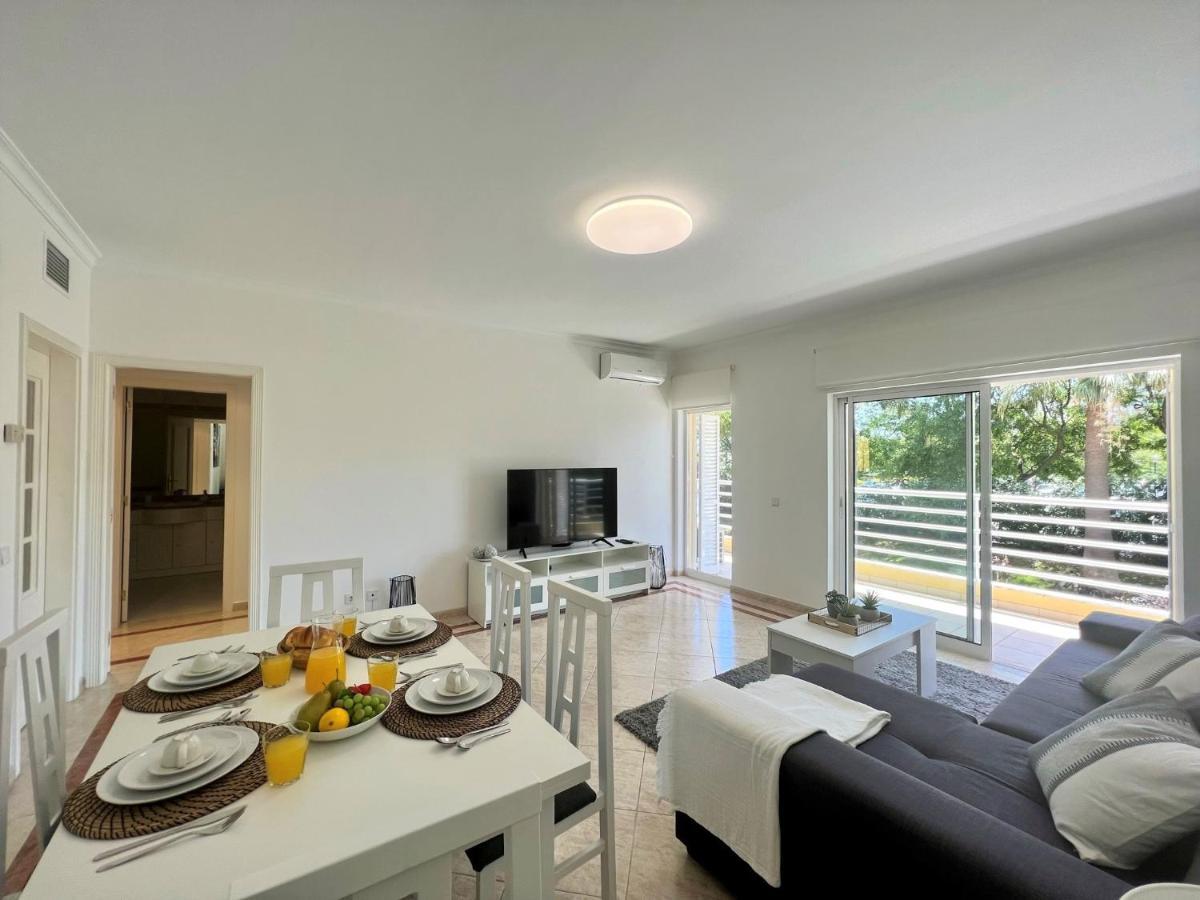 Vilamoura Central 2 With Pool By Homing Екстериор снимка